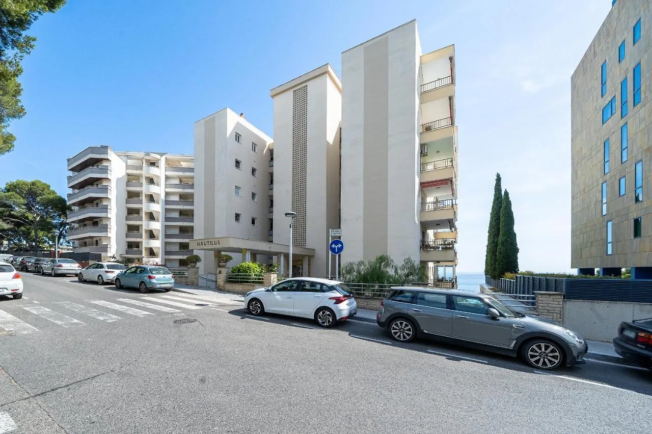Hauzify I Apartament Nautilus Salou Apartment